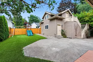 784 3rd St, Lake Oswego, OR 97034 - Photo 46