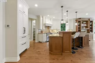 784 3rd St, Lake Oswego, OR 97034 - Photo 8