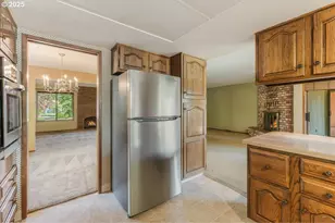 324 N Peacock Ct, Newberg, OR 97132 - Photo 14