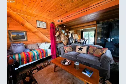 110 Staats Ave, Maupin, OR 97037 - Photo 14