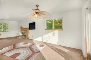 16700 SE Bel Air Dr, Damascus, OR 97089 - Photo 6