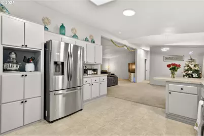 1614 Granite St, Woodburn, OR 97071 - Photo 12