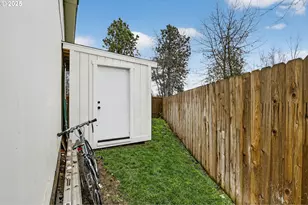 1614 Granite St, Woodburn, OR 97071 - Photo 32