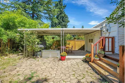 8913 N Seneca St, Portland, OR 97203 - Photo 36