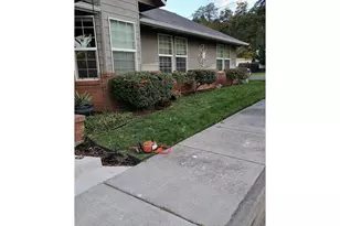 625 S Elizabeth St, Milton-Freewater, OR 97862 - Photo 2