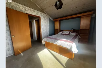 94444 Linda Ln, Gold Beach, OR 97444 - Photo 18