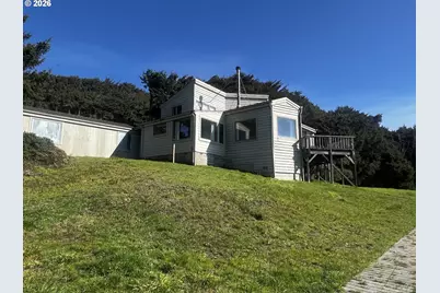 94444 Linda Ln, Gold Beach, OR 97444 - Photo 30