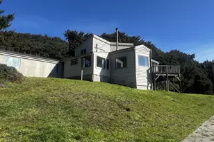 94444 Linda Ln, Gold Beach, OR 97444 - Photo 30