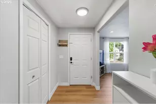 18988 SW Pike Ln, Beaverton, OR 97078 - Photo 4