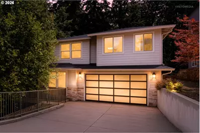 12252 SW 13th Ct, Portland, OR 97219 - Photo 2