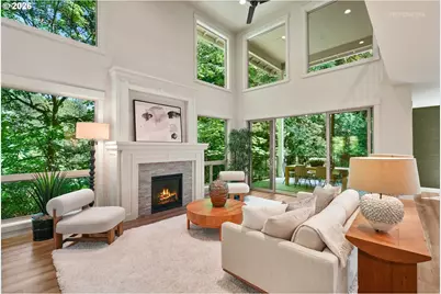 12252 SW 13th Ct, Portland, OR 97219 - Photo 8