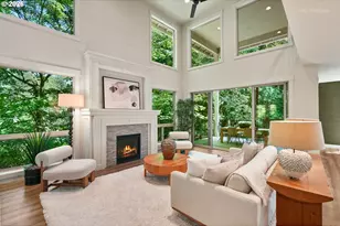 12252 SW 13th Ct, Portland, OR 97219 - Photo 8