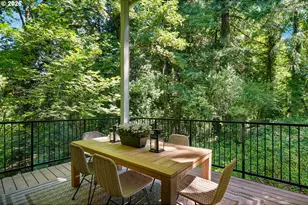 12252 SW 13th Ct, Portland, OR 97219 - Photo 12
