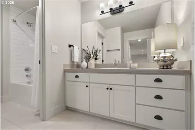 12252 SW 13th Ct, Portland, OR 97219 - Photo 32