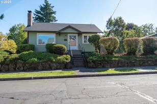 5734 NE Broadway, Portland, OR 97213 - Photo 2
