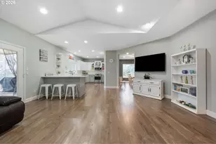 4527 NW Center Ct, Camas, WA 98607 - Photo 8