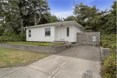 88352 1st Ave, Florence, OR 97439 - Photo 1