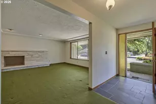 3721 SE Pine St, Hillsboro, OR 97123 - Photo 2
