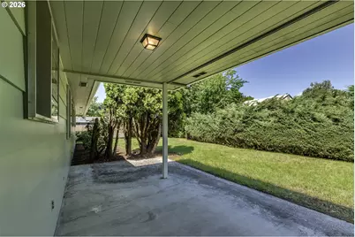 3721 SE Pine St, Hillsboro, OR 97123 - Photo 24