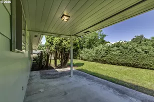3721 SE Pine St, Hillsboro, OR 97123 - Photo 24