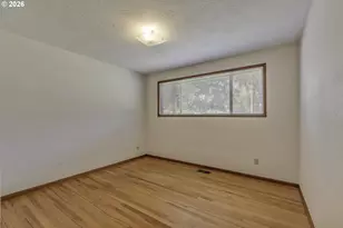 3721 SE Pine St, Hillsboro, OR 97123 - Photo 20