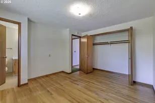 3721 SE Pine St, Hillsboro, OR 97123 - Photo 16