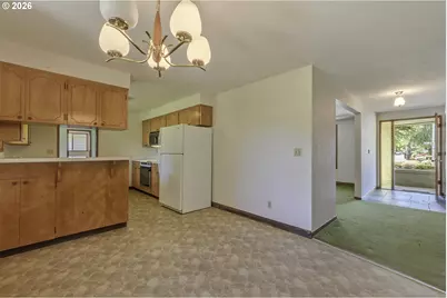 3721 SE Pine St, Hillsboro, OR 97123 - Photo 6