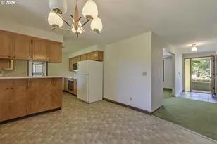 3721 SE Pine St, Hillsboro, OR 97123 - Photo 6