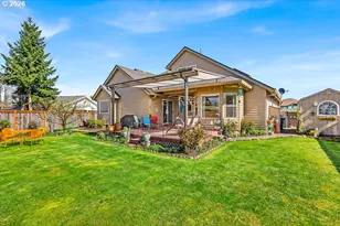 921 Hermanson St, Woodburn, OR 97071 - Photo 36