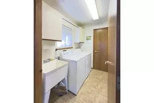 17264 Mountain Dr, Brookings, OR 97415 - Photo 32