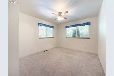 17264 Mountain Dr, Brookings, OR 97415 - Photo 24