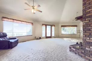 17264 Mountain Dr, Brookings, OR 97415 - Photo 8