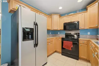 673 SE 148th Ave #11, Portland, OR 97233 - Photo 12