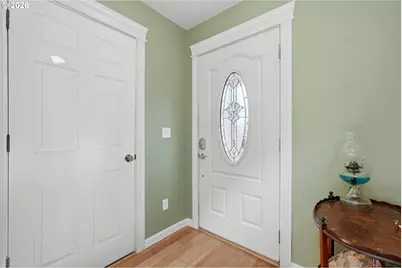 673 SE 148th Ave #11, Portland, OR 97233 - Photo 6