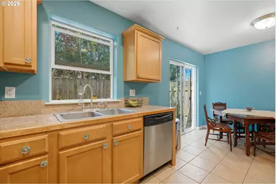 673 SE 148th Ave #11, Portland, OR 97233 - Photo 14