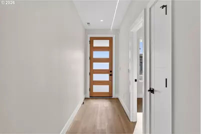 734 SE 35th St, Battle Ground, WA 98604 - Photo 6