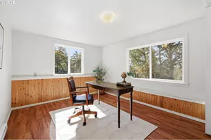 29127 Gimpl Hill Rd, Eugene, OR 97402 - Photo 26