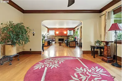 5806 NE Garfield Ave, Portland, OR 97211 - Photo 6