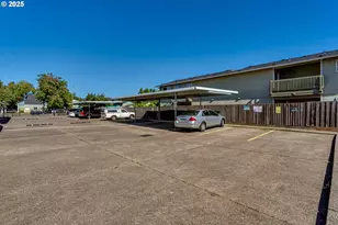 1287 R St, Springfield, OR 97477 - Photo 6