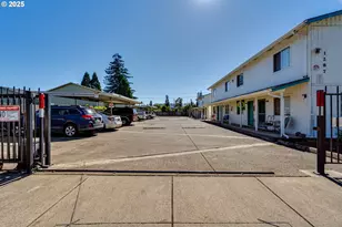 1287 R St, Springfield, OR 97477 - Photo 2