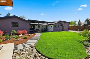 2010 Valhalla St, Eugene, OR 97401 - Photo 38