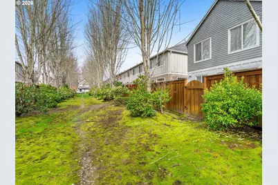 6265 SW 208th Ter, Beaverton, OR 97078 - Photo 32
