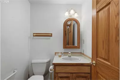 2090 Ash St, North Bend, OR 97459 - Photo 20