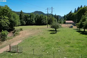 7503 N Myrtle Rd, Myrtle Creek, OR 97457 - Photo 30