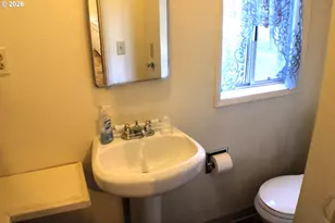 7503 N Myrtle Rd, Myrtle Creek, OR 97457 - Photo 38