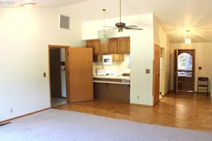 7503 N Myrtle Rd, Myrtle Creek, OR 97457 - Photo 10