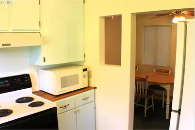 7503 N Myrtle Rd, Myrtle Creek, OR 97457 - Photo 20