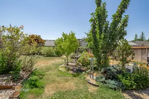 500 E Pinehurst Dr, Newberg, OR 97132 - Photo 36