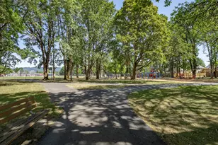 500 E Pinehurst Dr, Newberg, OR 97132 - Photo 46