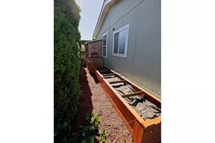 1630 Wallace Rd NW, Salem, OR 97304 - Photo 24